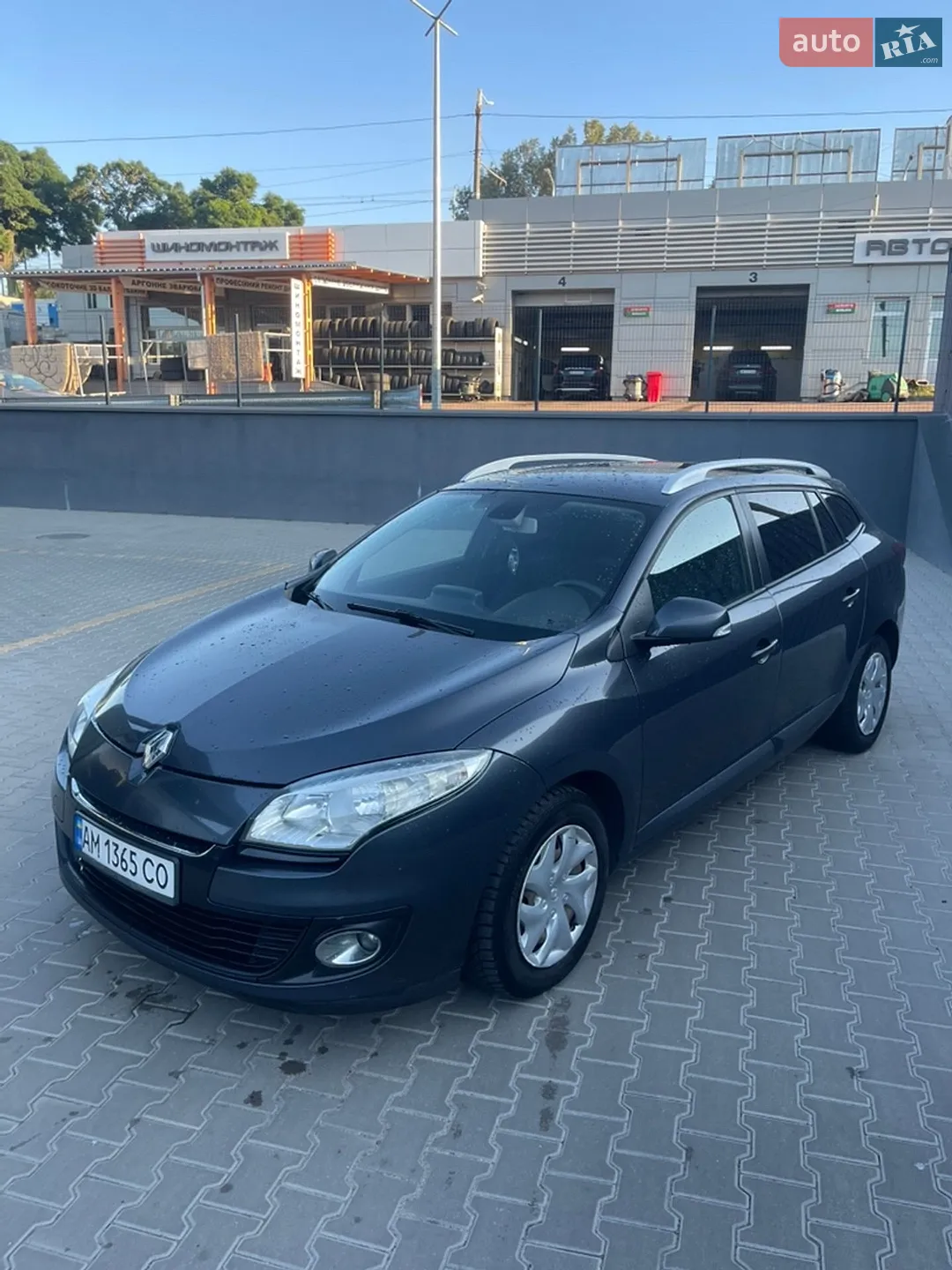 2012 Renault Megane - мініатюра 2