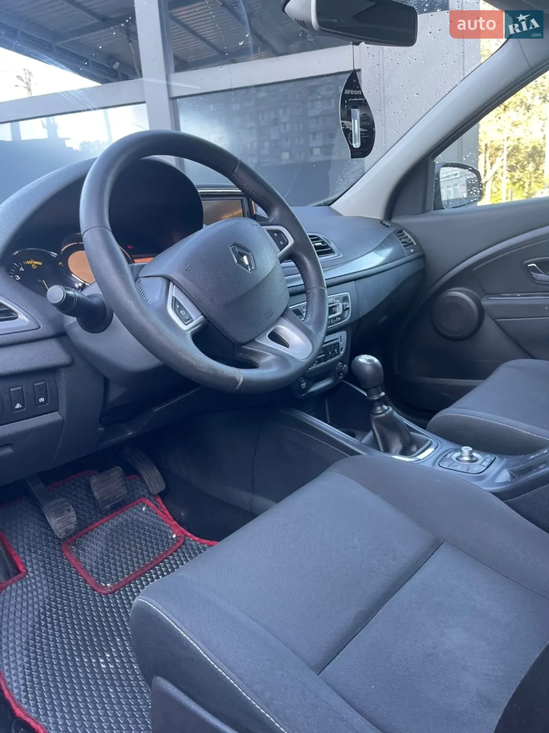 2012 Renault Megane - мініатюра 9