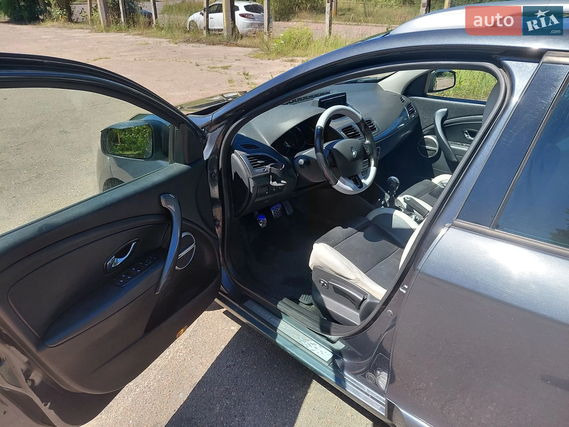 2013 Renault Megane - мініатюра 19