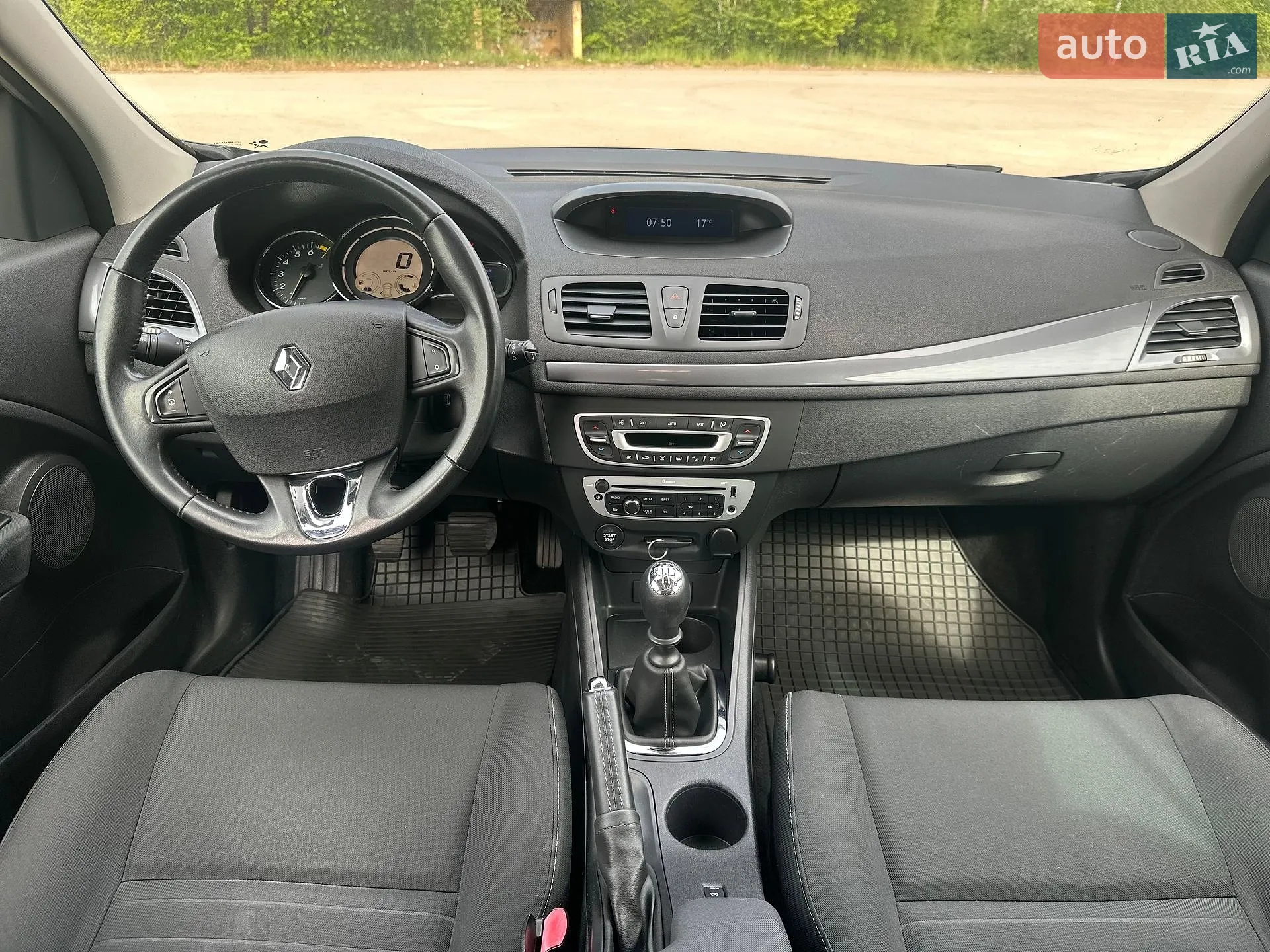 2014 Renault Megane - мініатюра 27