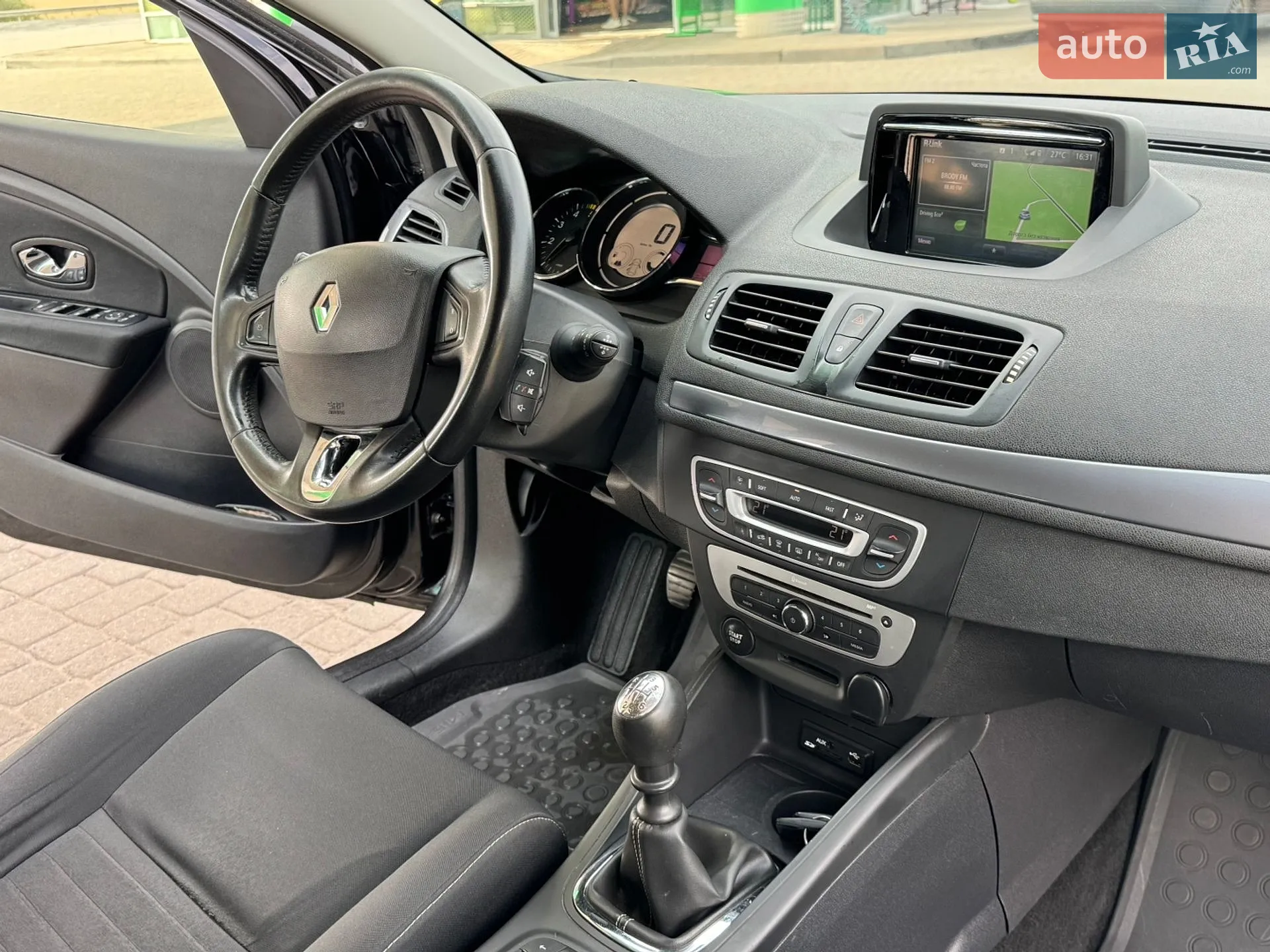 2014 Renault Megane - мініатюра 29