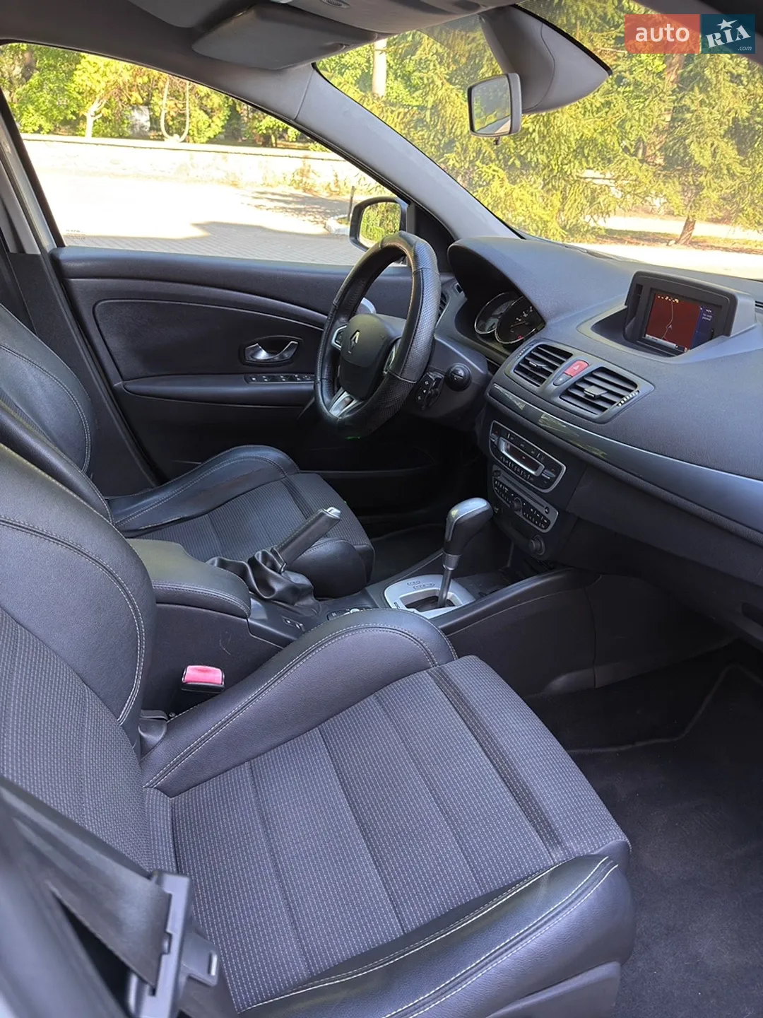 2011 Renault Megane - мініатюра 20