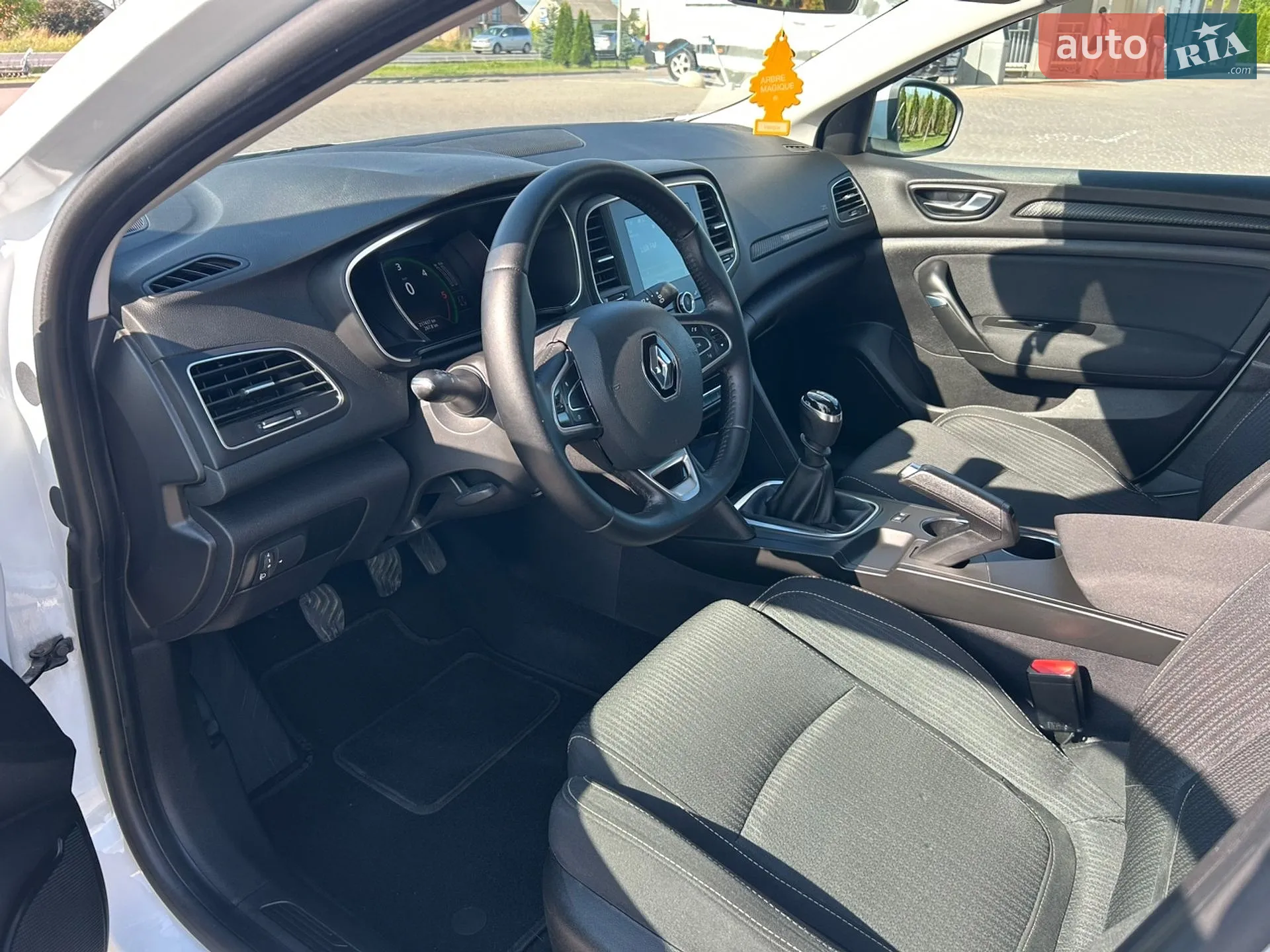 2019 Renault Megane - мініатюра 9