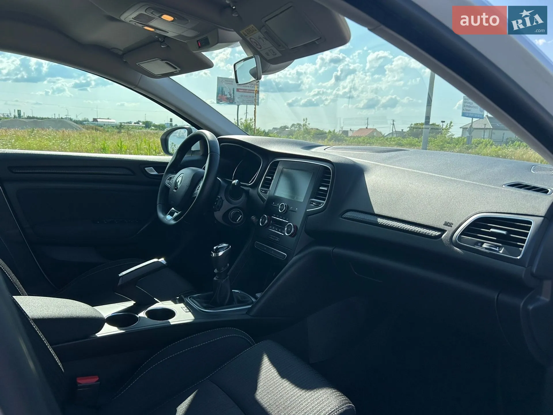 2019 Renault Megane - мініатюра 15
