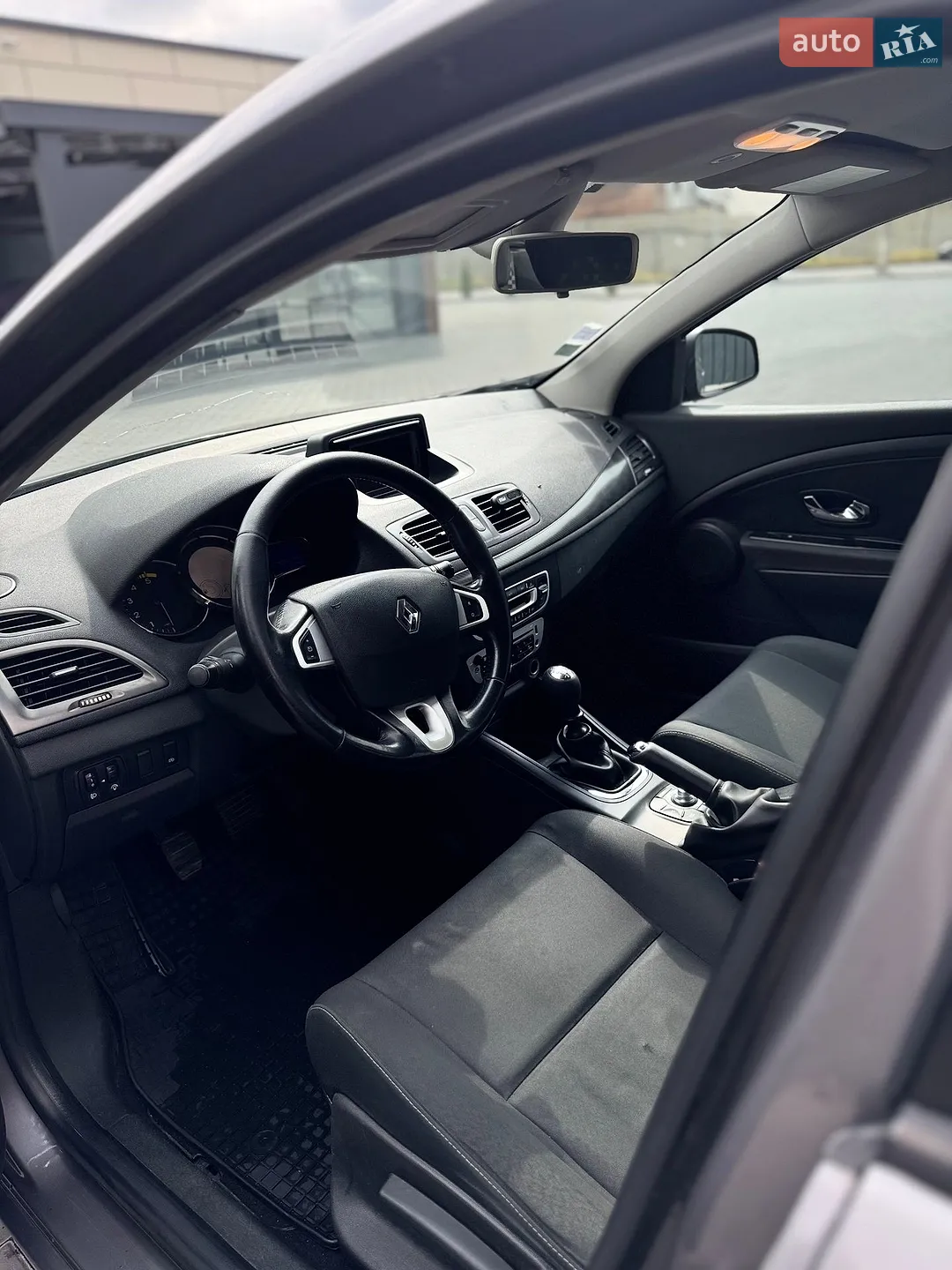 2012 Renault Megane - мініатюра 13