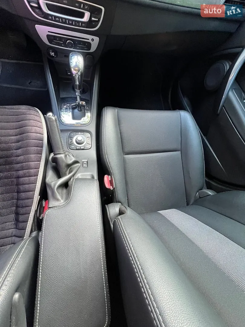 2015 Renault Megane - мініатюра 21