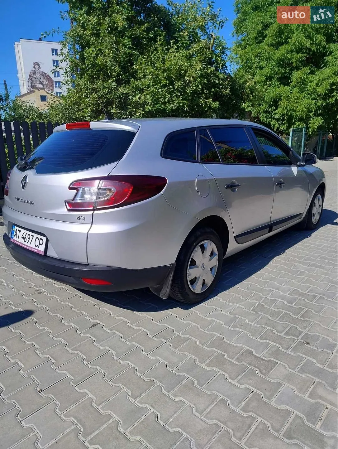 2010 Renault Megane - мініатюра 16