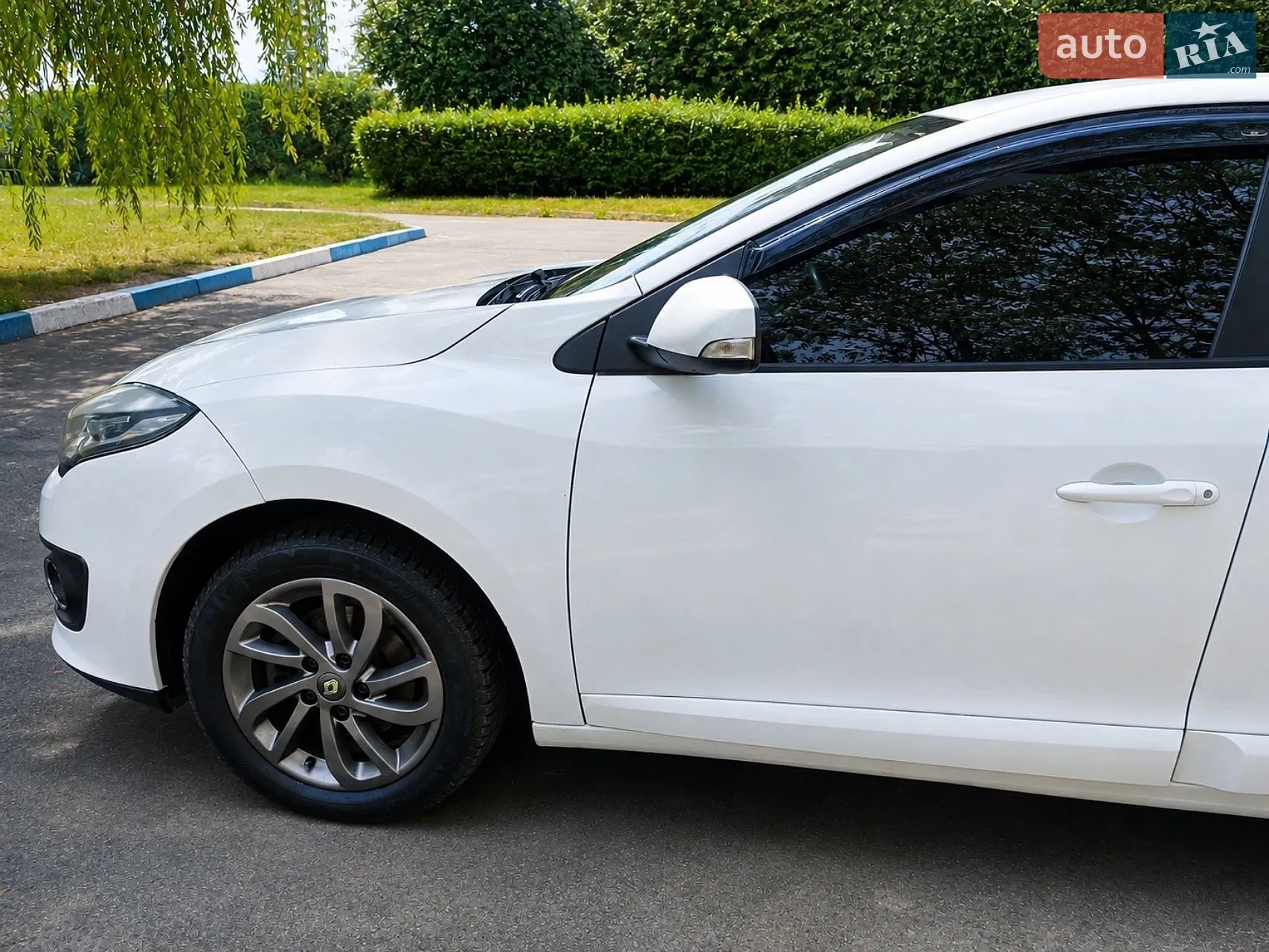 Renault Megane 2015 VIN VF1KZ0C0H54001008 фото оголошення 8 з 33