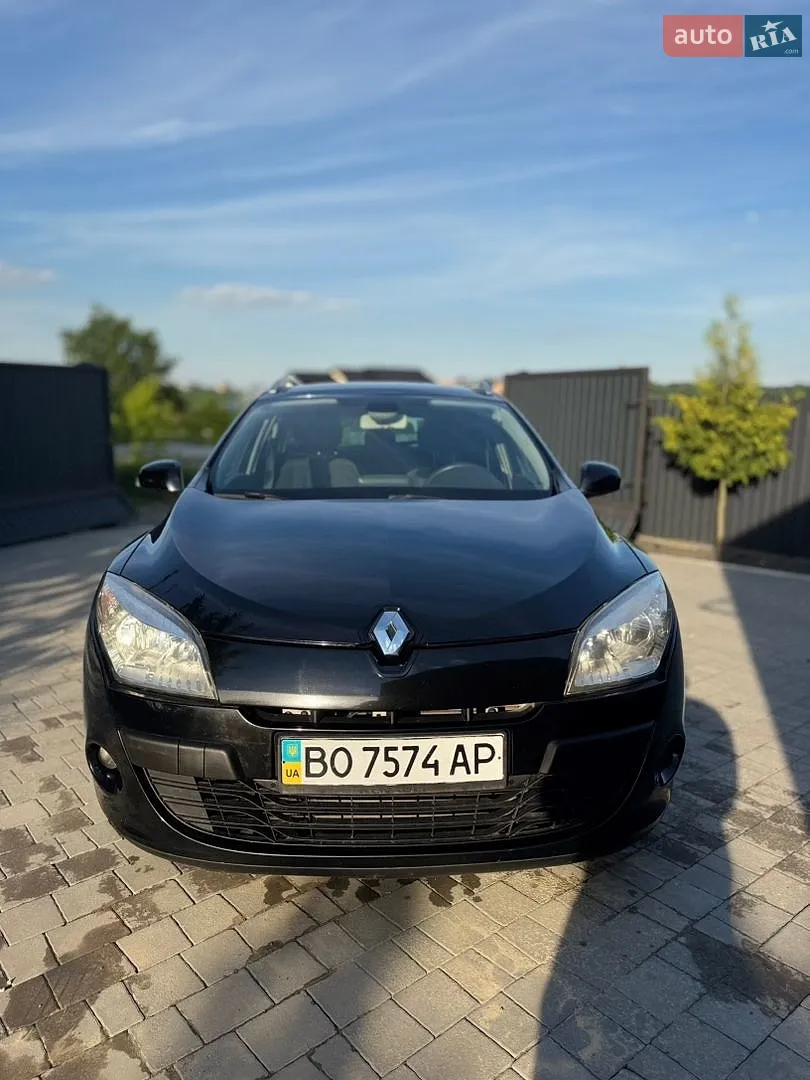 2012 Renault Megane - мініатюра 2