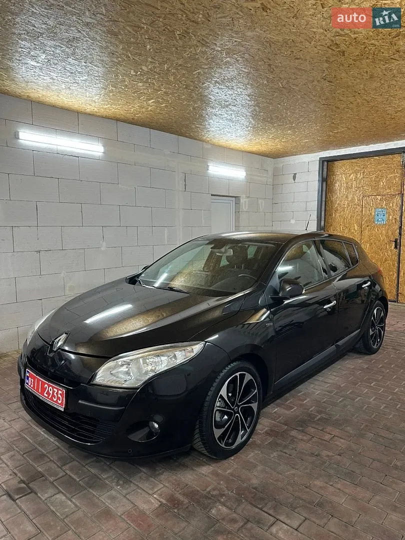 2010 Renault Megane - мініатюра 2