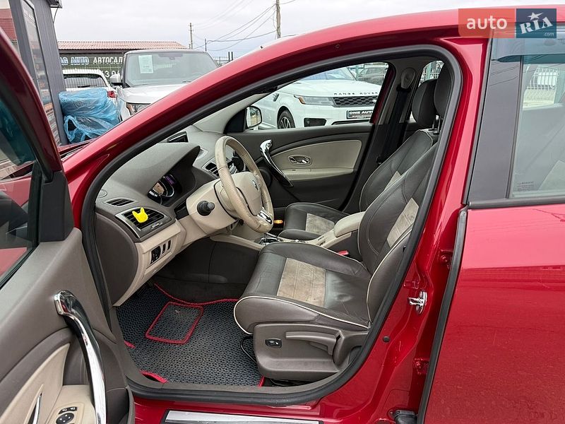 Хэтчбек Renault Megane 2013 в Киеве