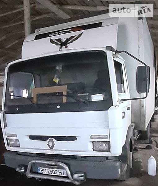 Грузовой фургон Renault Midliner 1999 в Измаиле