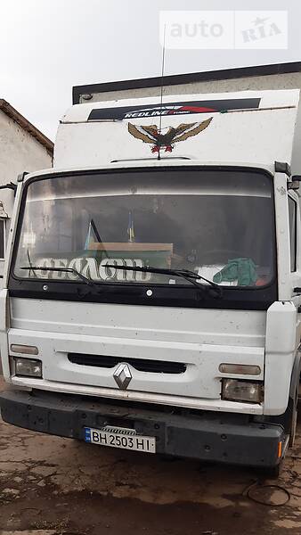 Грузовой фургон Renault Midliner 1999 в Измаиле