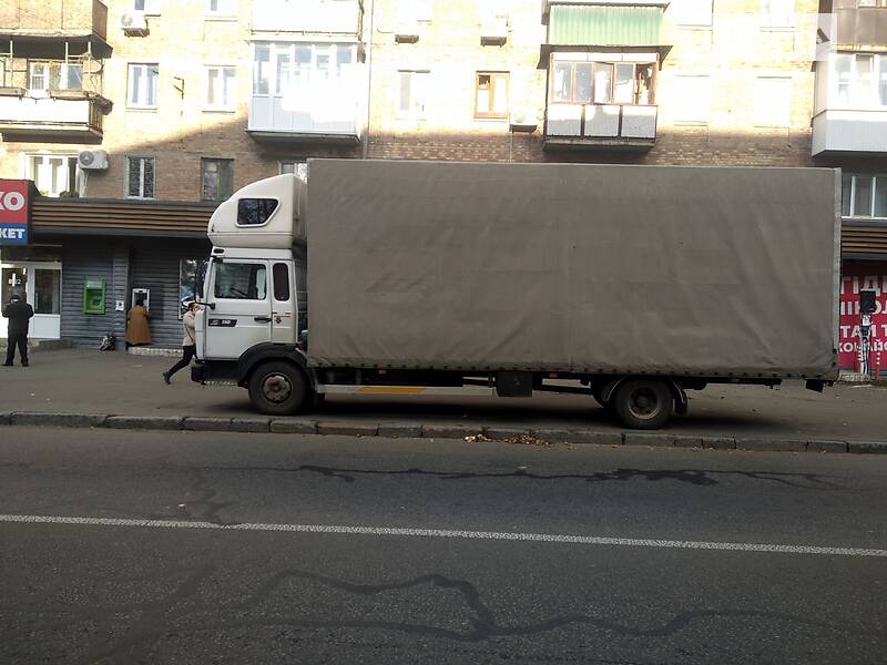 Тентованый Renault Midliner 2000 в Киеве