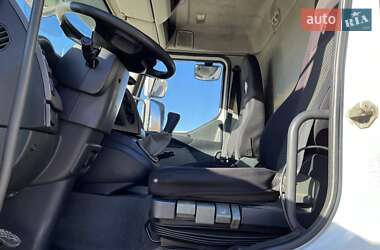 Грузовой фургон Renault Midlum 2012 в 