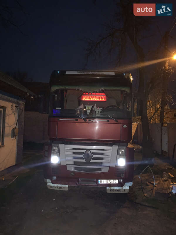 Тягач Renault Midlum 2006 в Полтаві