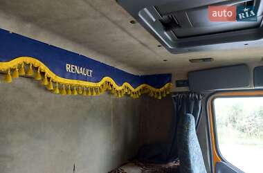 Грузовой фургон Renault Midlum 2004 в 
