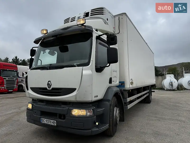 Renault Midlum 2013