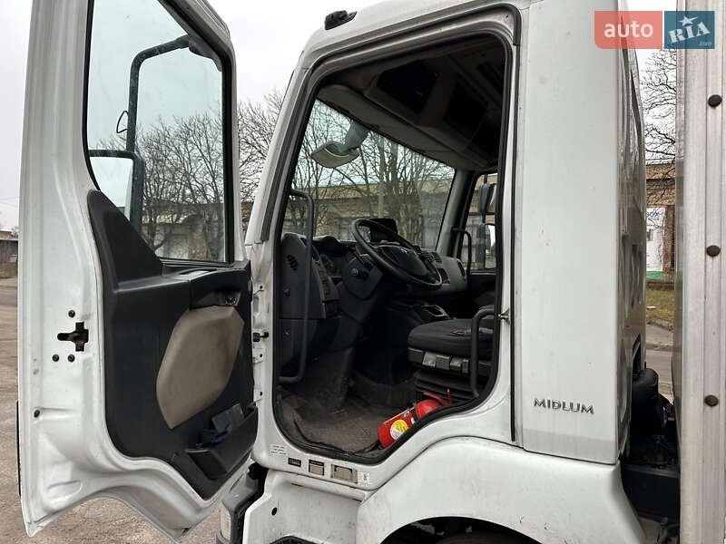 Грузовой фургон Renault Midlum 2012 в Киеве фото 15 Грузовой фургон Renault Midlum 2012 в Киеве