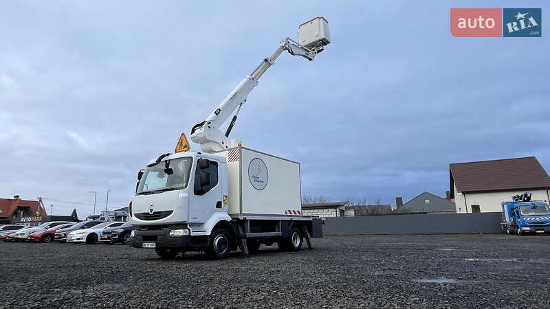 Автовышка Renault Midlum 2010 в Луцке