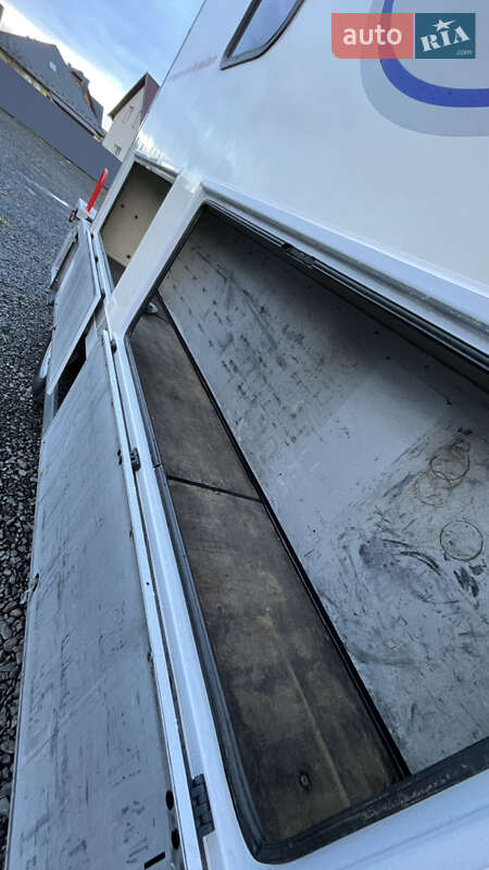 Автовышка Renault Midlum 2010 в Луцке