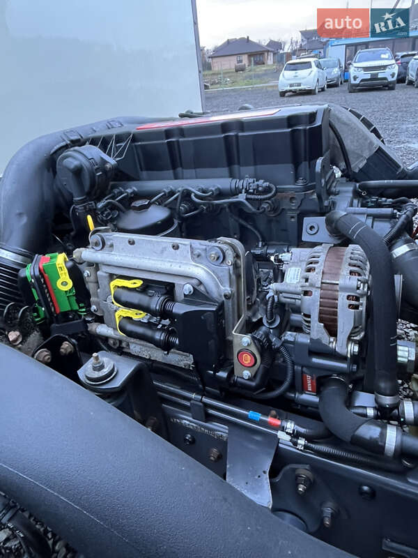 Автовышка Renault Midlum 2010 в Луцке