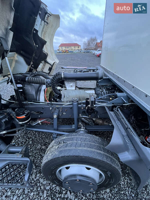 Автовышка Renault Midlum 2010 в Луцке