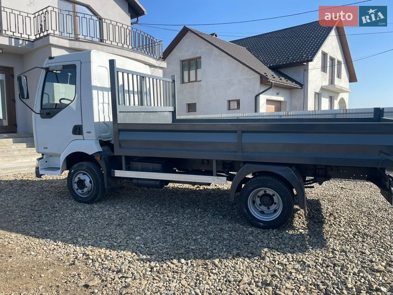 Самосвал Renault Midlum 2001 в Черновцах