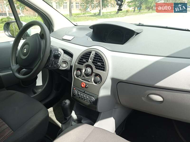Хетчбек Renault Modus 2008 в Сумах