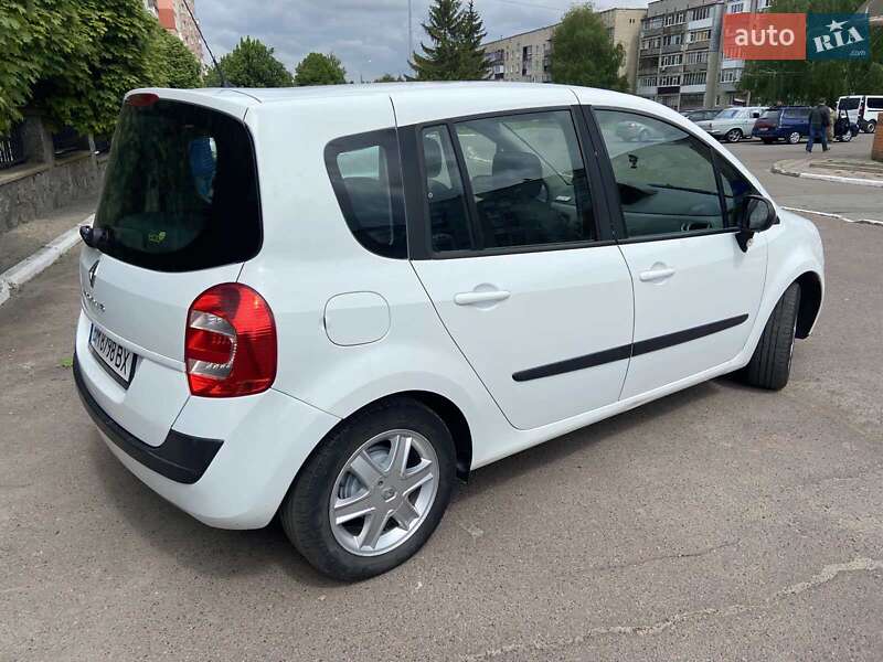 Хетчбек Renault Modus 2008 в Сумах