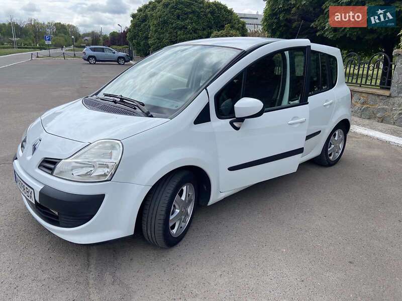 Хетчбек Renault Modus 2008 в Сумах