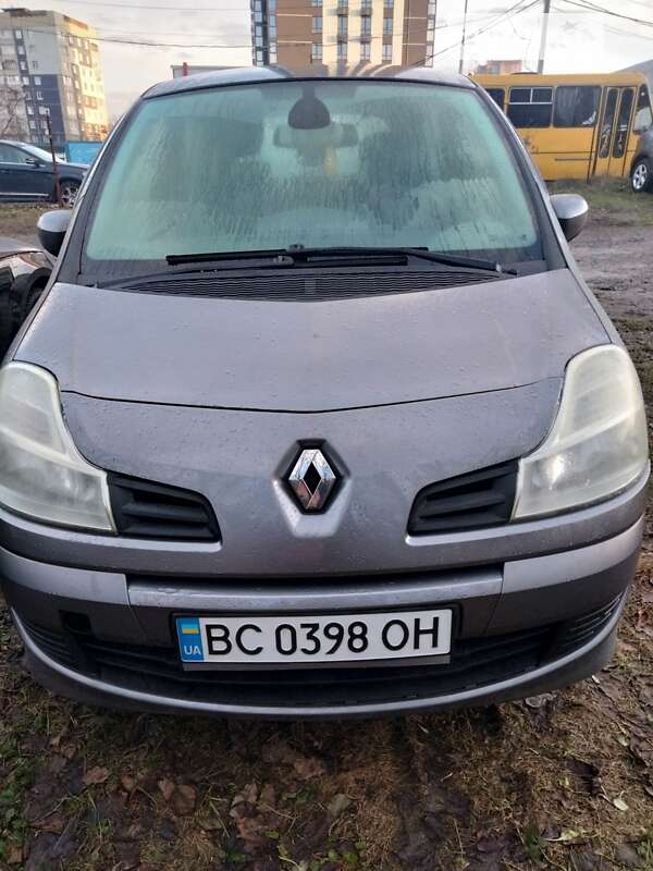 Хэтчбек Renault Modus 2011 в Львове