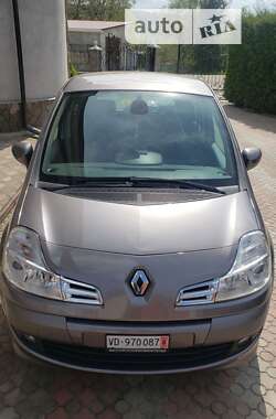 Хетчбек Renault Modus 2012 в Чернівцях