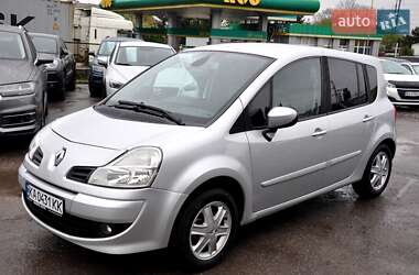 Хэтчбек Renault Modus 2008 в Львове