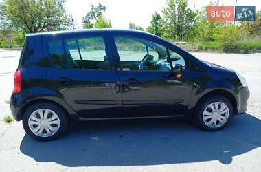 Хэтчбек Renault Modus 2008 в 