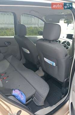 Хэтчбек Renault Modus 2005 в 