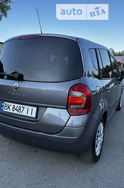 Микровэн Renault Modus 2008 в 