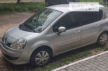 Хетчбек Renault Modus 2010 в Бережанах