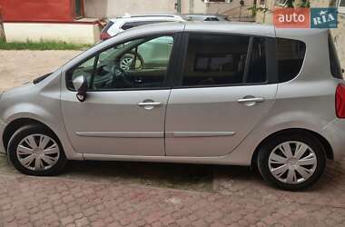 Хэтчбек Renault Modus 2010 в 
