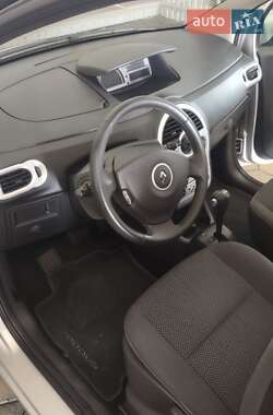 Хэтчбек Renault Modus 2010 в 