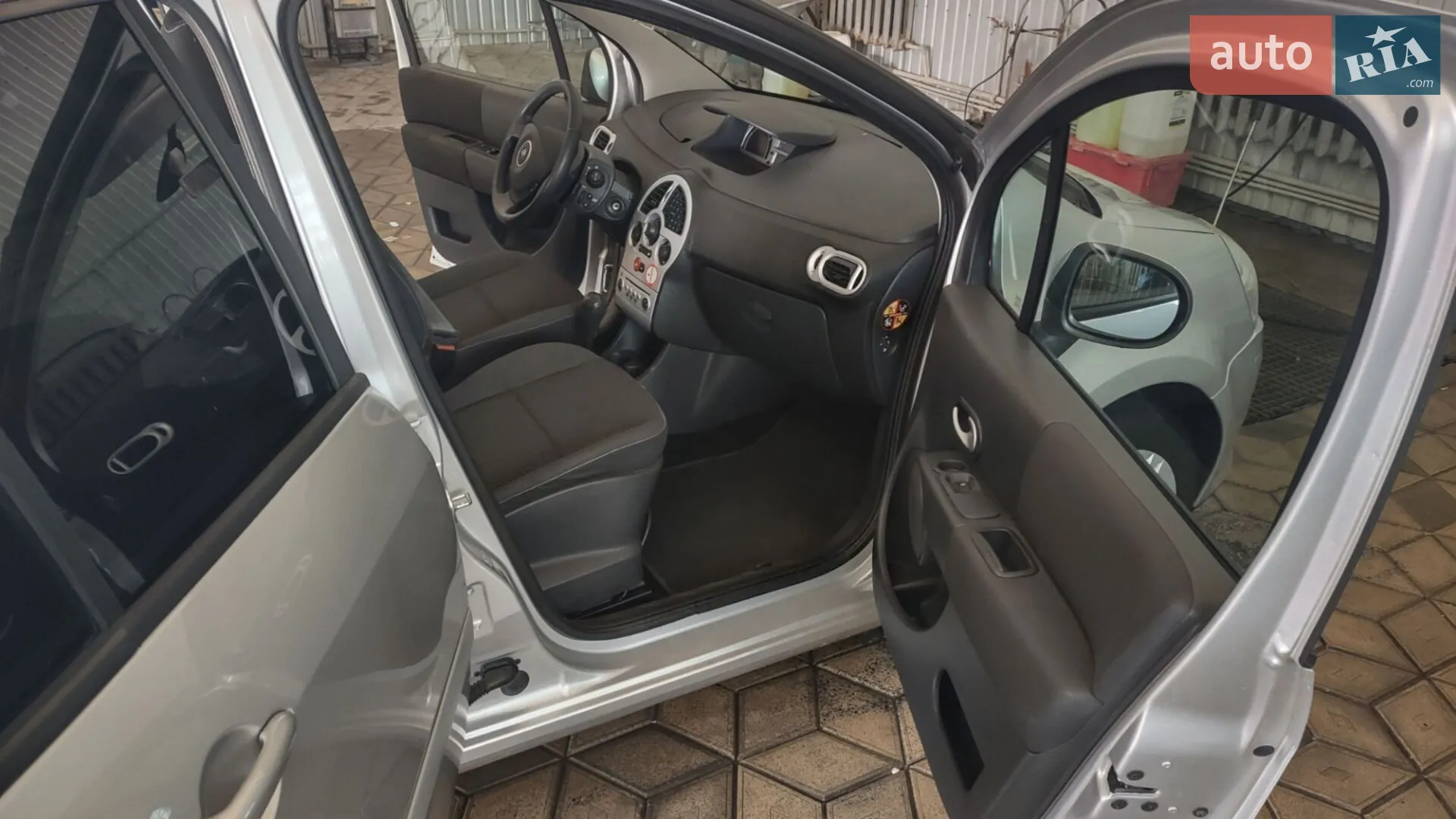 2010 Renault Modus - мініатюра 25