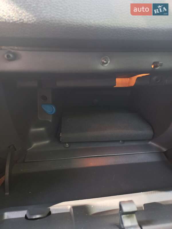 Хэтчбек Renault Modus 2010 в Львове