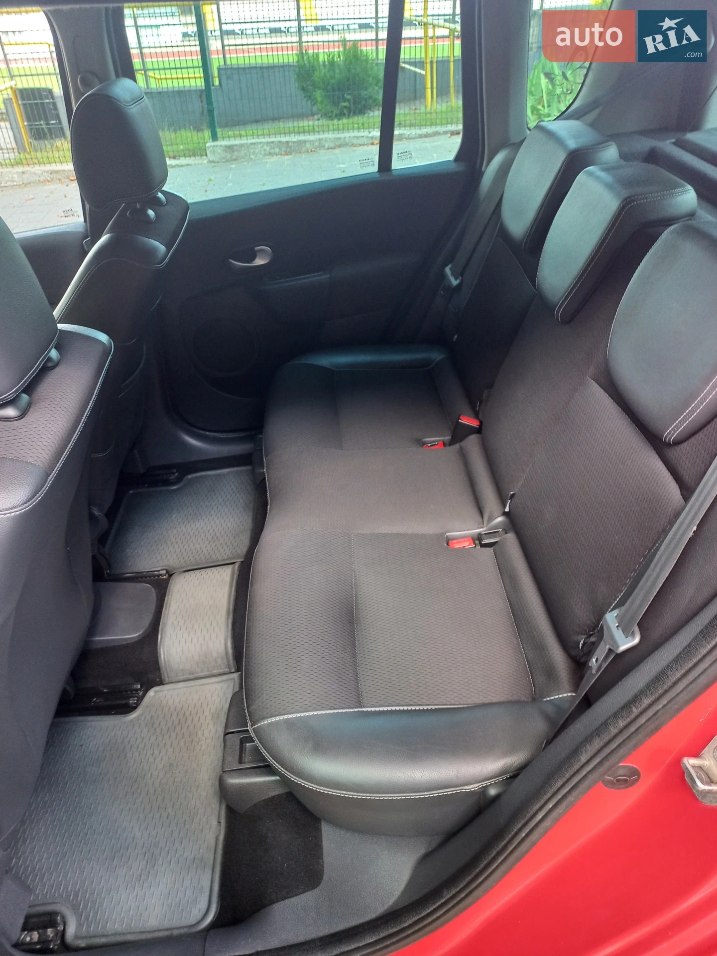 2010 Renault Modus - мініатюра 29