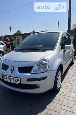 Хетчбек Renault Modus 2007 в Лозовій