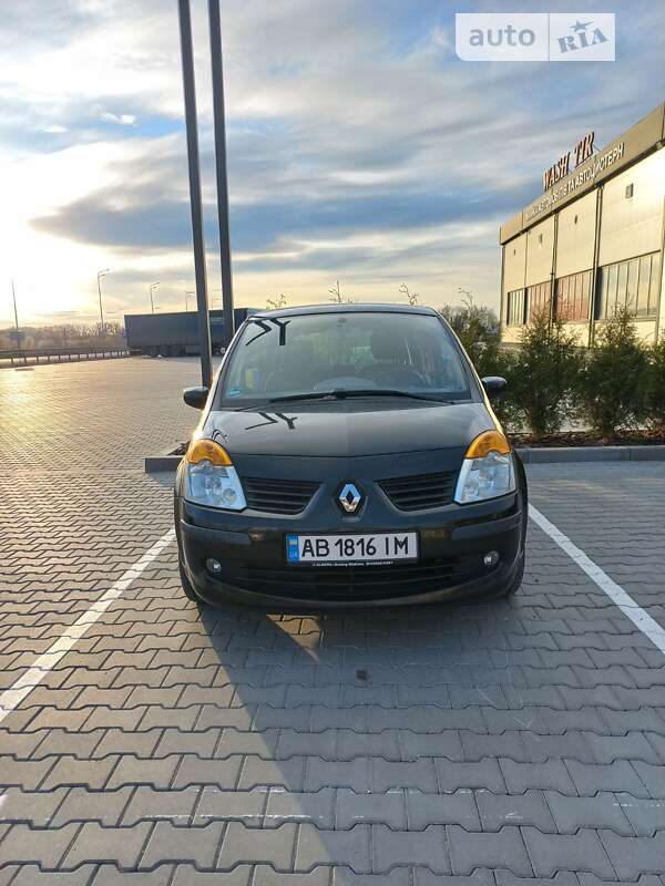 Хэтчбек Renault Modus 2004 в Виннице