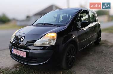 Хэтчбек Renault Modus 2009 в 