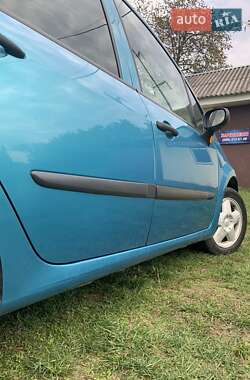Хэтчбек Renault Modus 2005 в 