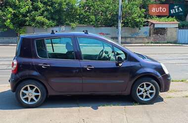 Хэтчбек Renault Modus 2006 в 