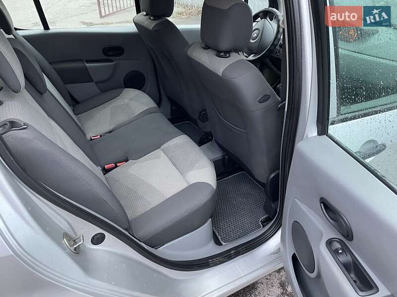 Хэтчбек Renault Modus 2007 в Кривом Роге