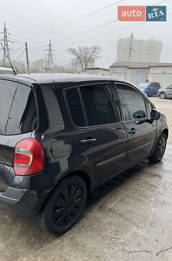 Хэтчбек Renault Modus 2011 в Киеве